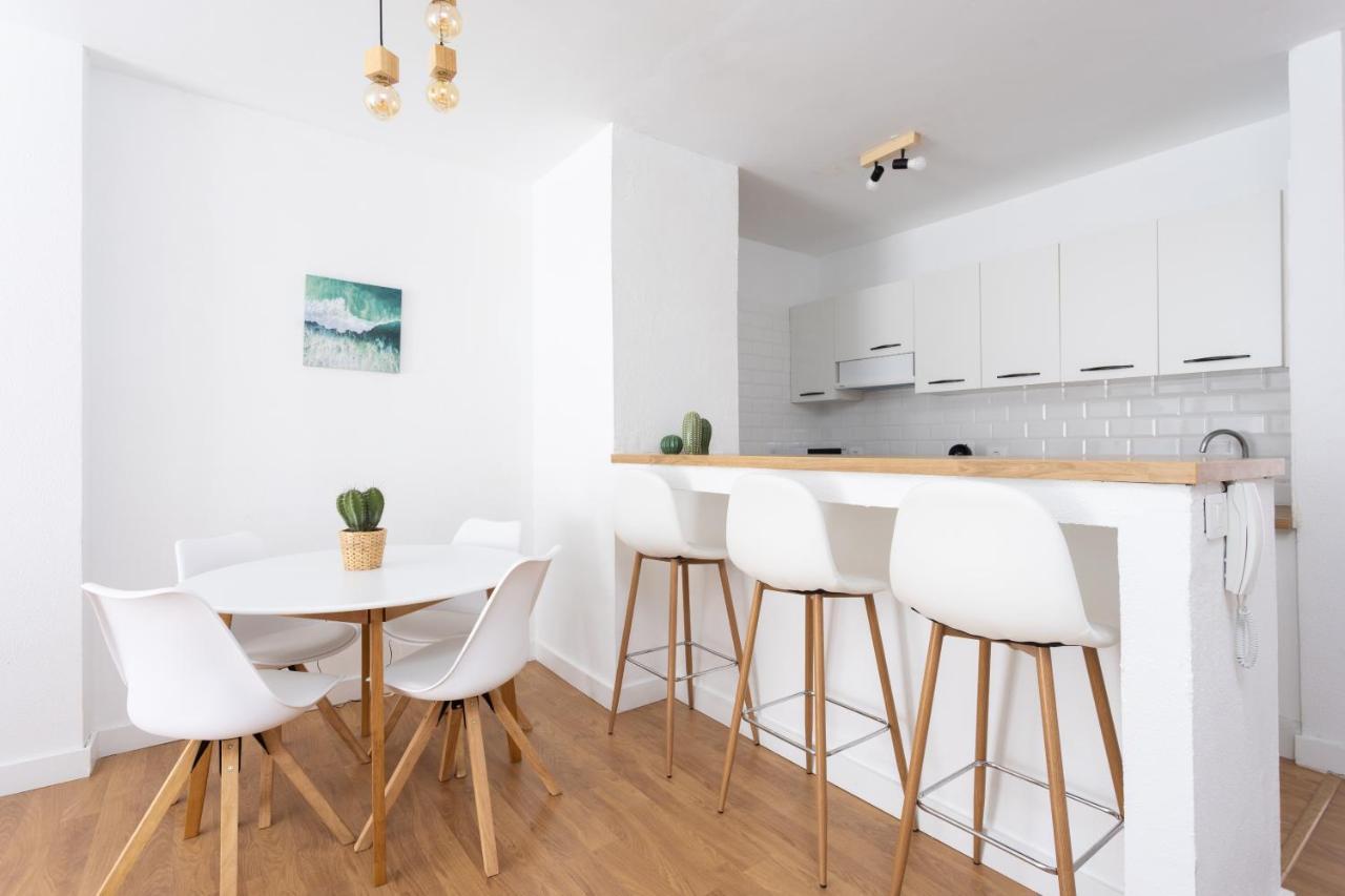 157 San Juan Chill And Sun By Sunkeyrents Apartment Playa de San Juan  Luaran gambar